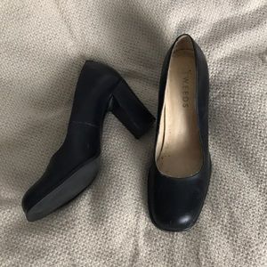 Vintage Tweeds shoes in black